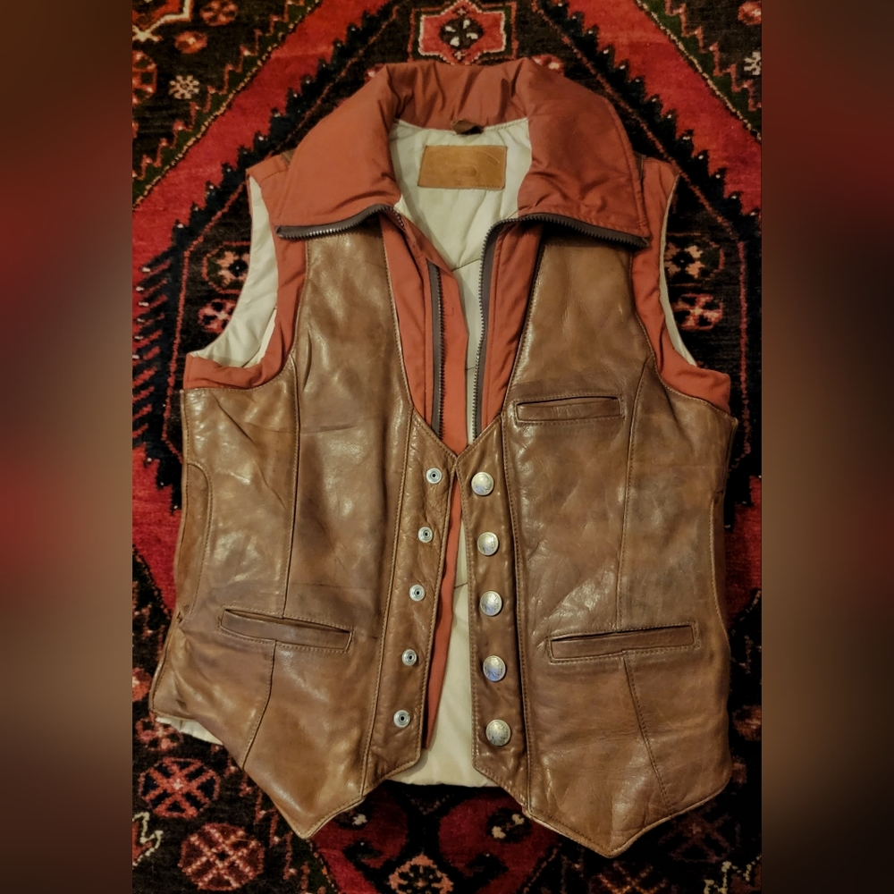 Storm Mountain Sportswear vintage vest with buffalo head nickel snaps